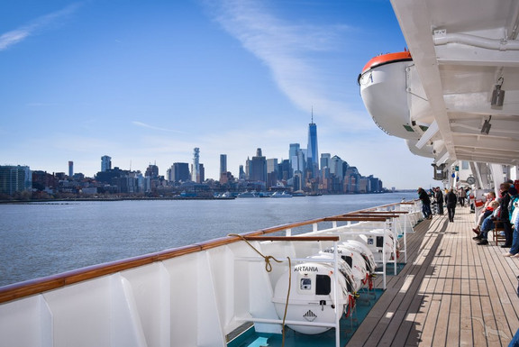 Karibik, US-Ostküste und zurück in die “Alte Welt“ Freiheitsstatue New York